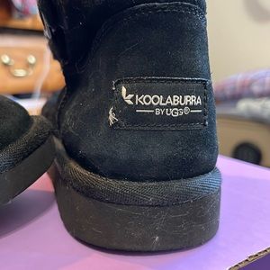 Kookaburra by Ugg black boots size 8